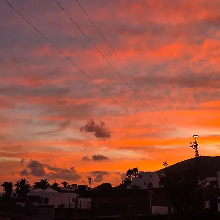 La Vela Daire Tías